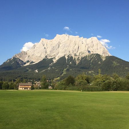 Hotel Alpin Ehrwald Exterior foto